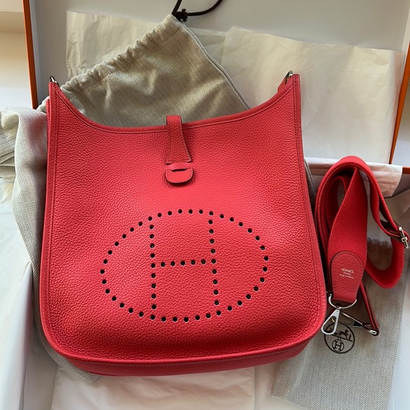 Hermes Rouge Garance Clemence Leather Evelyne III GM Bag Hermes